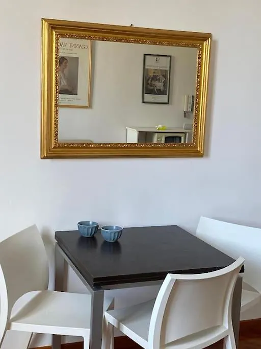 Blu Apartment Florence 0*,